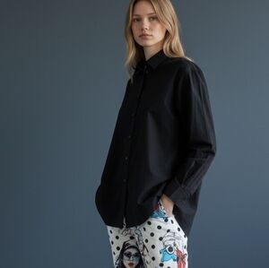 MM6 Maison Martin Margiela Black and White Label Detail